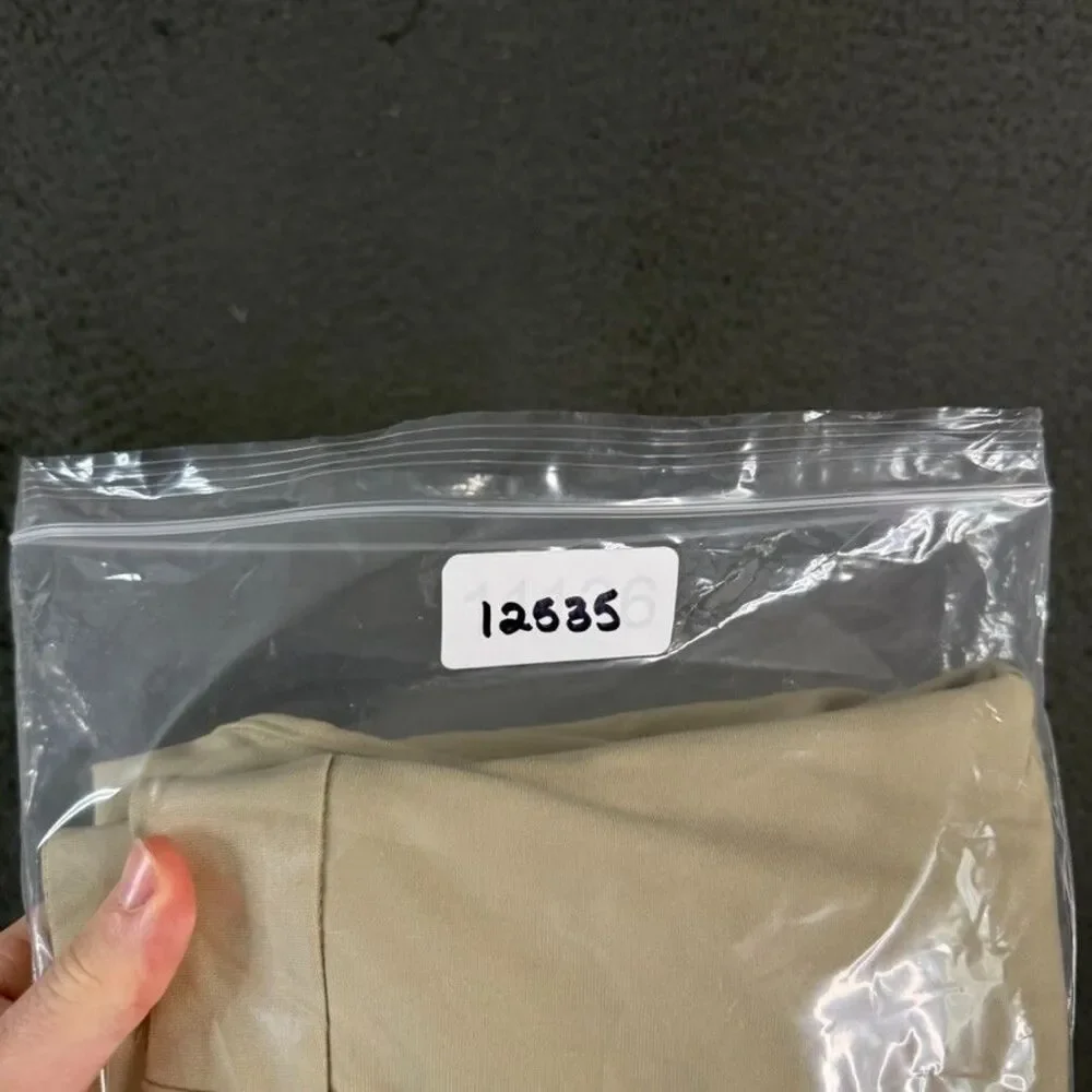 Lululemon ABC Pants Mens 36x26 Beige Slim Fit Warpstreme Athleisure
